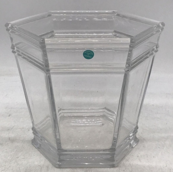 Tiffany and Co Clear Crystal Bowl - Picture 2 of 8